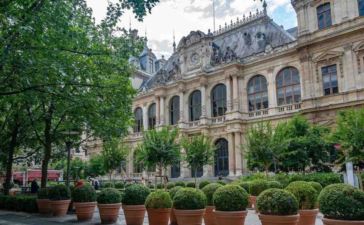 Palais de la bourse lyon